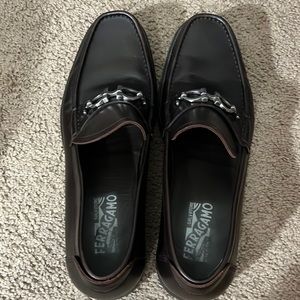 Men’s Ferragamo shoes use once size 13 D